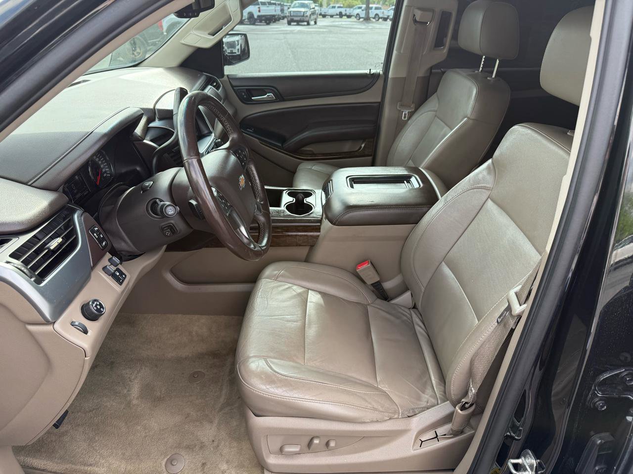 Used 2015 Chevrolet Tahoe LT w/ Luxury Package RWD image 11