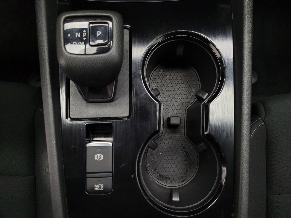 Used 2023 Nissan Rogue S image 26