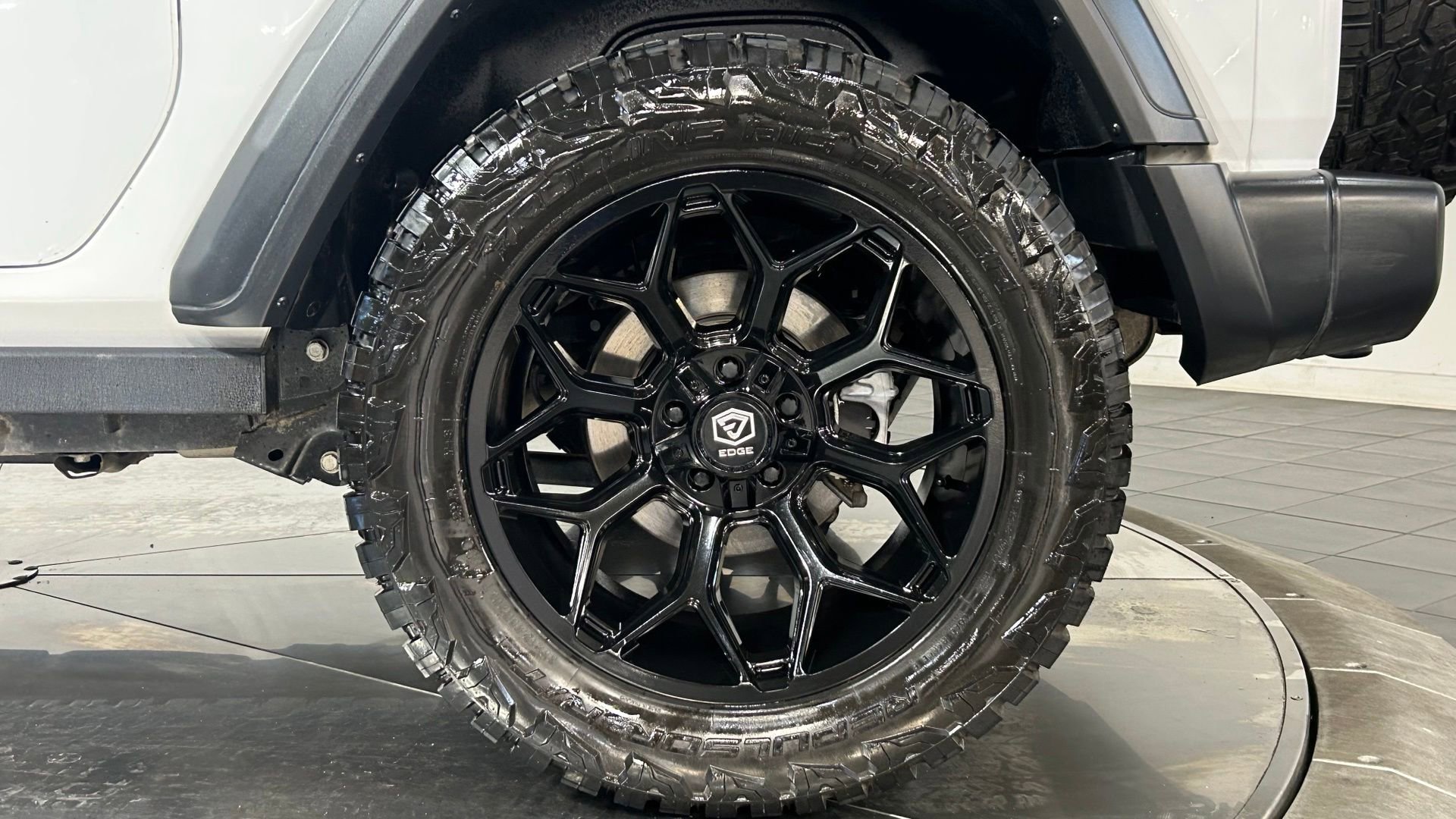 Used 2019 Jeep Wrangler Sport AWD/4WD image 21