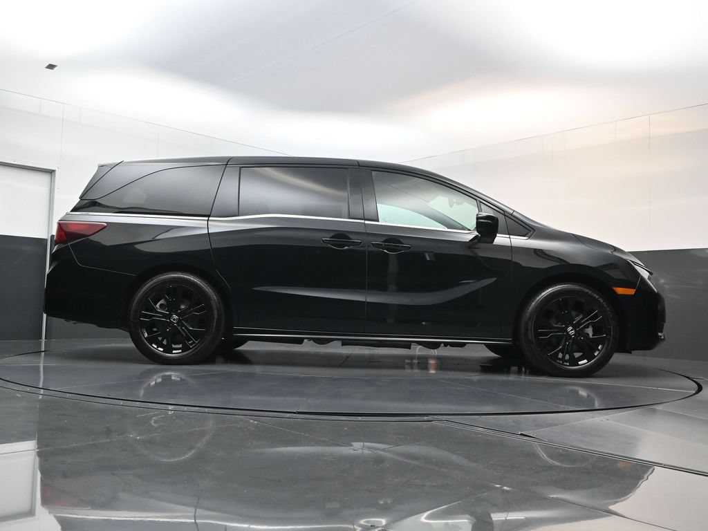Used 2025 Honda Odyssey Sport-L image 24