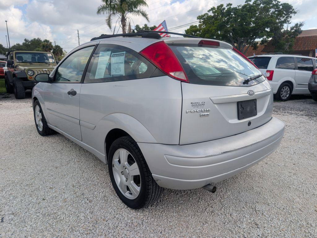 Used 2007 Ford Focus SES FWD image 5