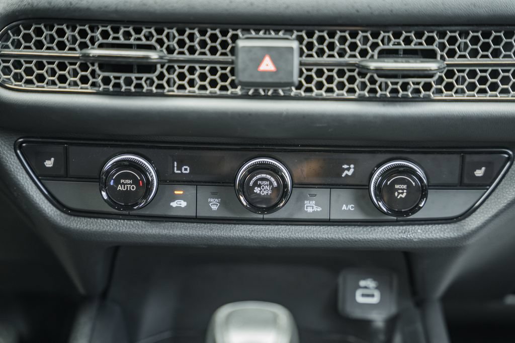 Used 2025 Honda HR-V Sport image 21