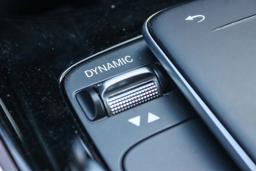 Used 2021 Mercedes-Benz GLA 250 4MATIC image 32