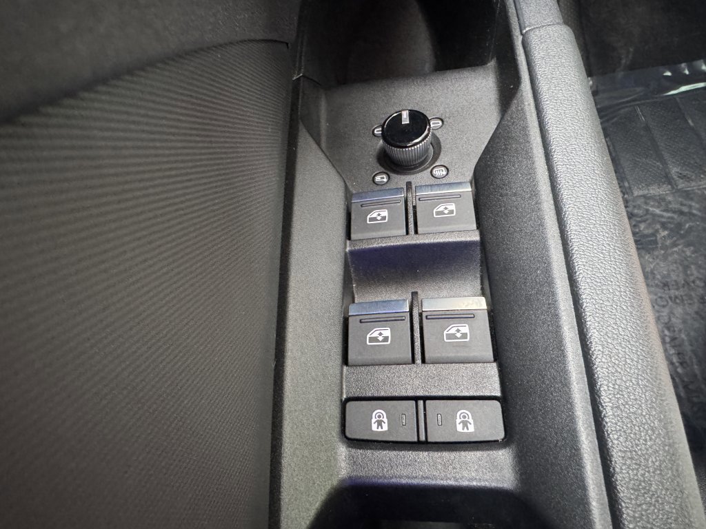 Used 2022 Audi Q4 e-tron Premium Plus w/ Premium Plus image 30