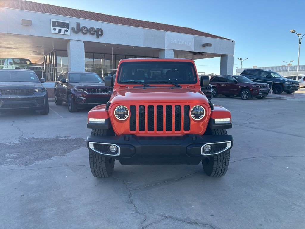Used 2023 Jeep Gladiator Sport AWD/4WD image 2