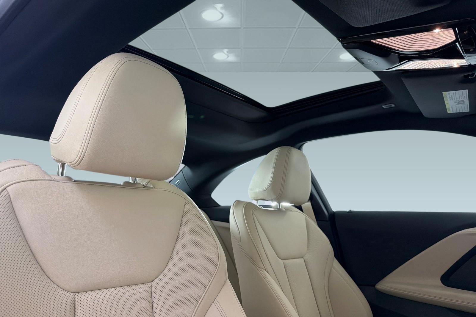 New 2026 BMW 230i Coupe w/ Convenience Package RWD image 22