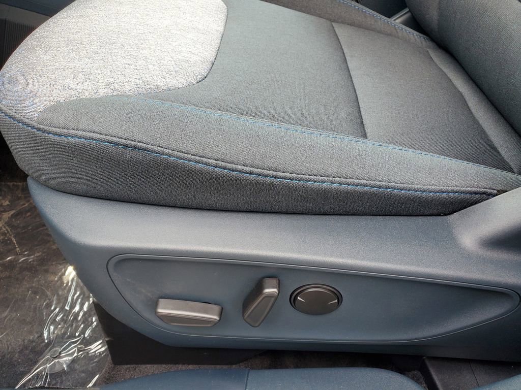 New 2025 Ford Maverick XLT w/ XLT Luxury Package image 10