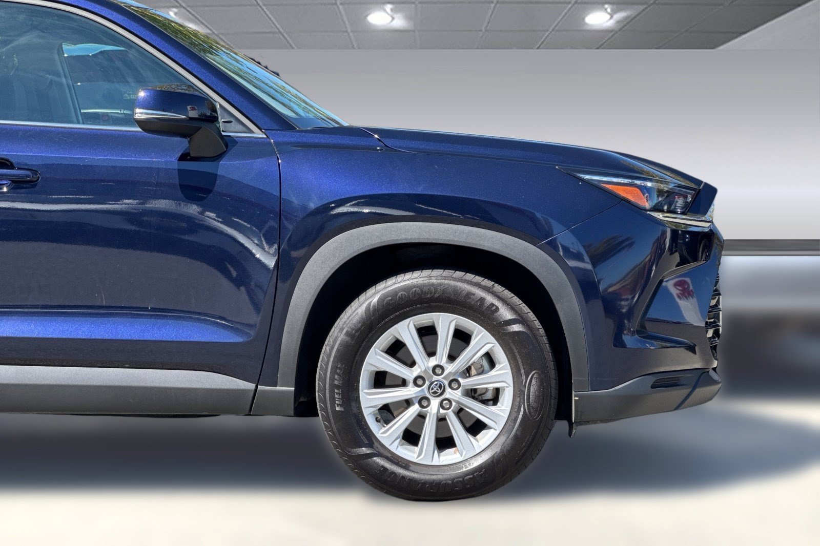Used 2025 Toyota Grand Highlander FWD image 35