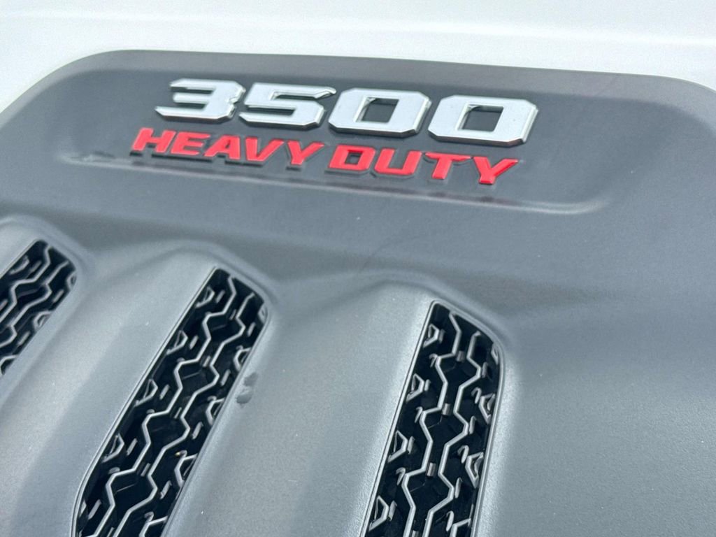 New 2026 RAM 3500 Laramie AWD/4WD image 6