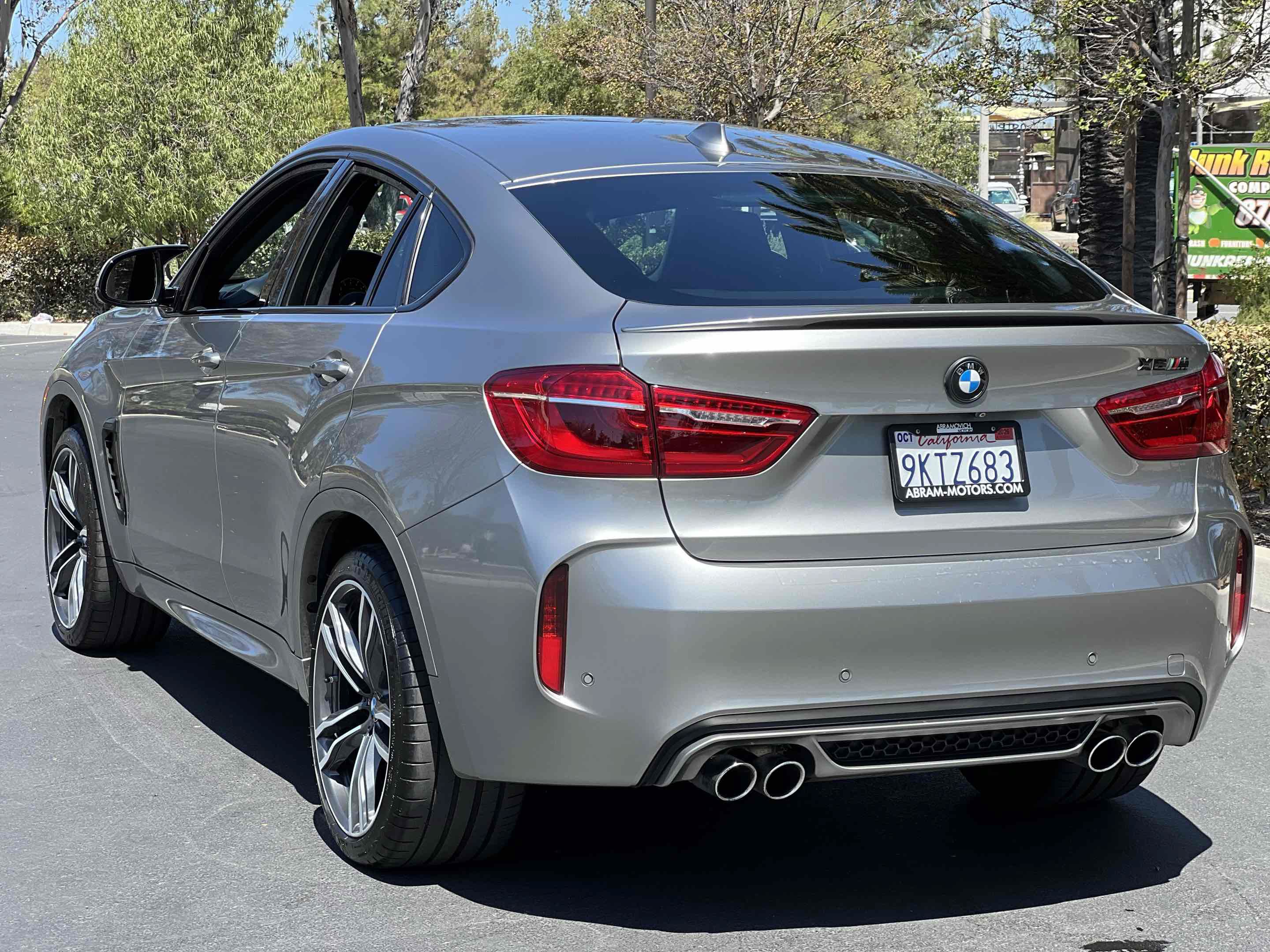 Used 2017 BMW X6 M AWD/4WD image 2