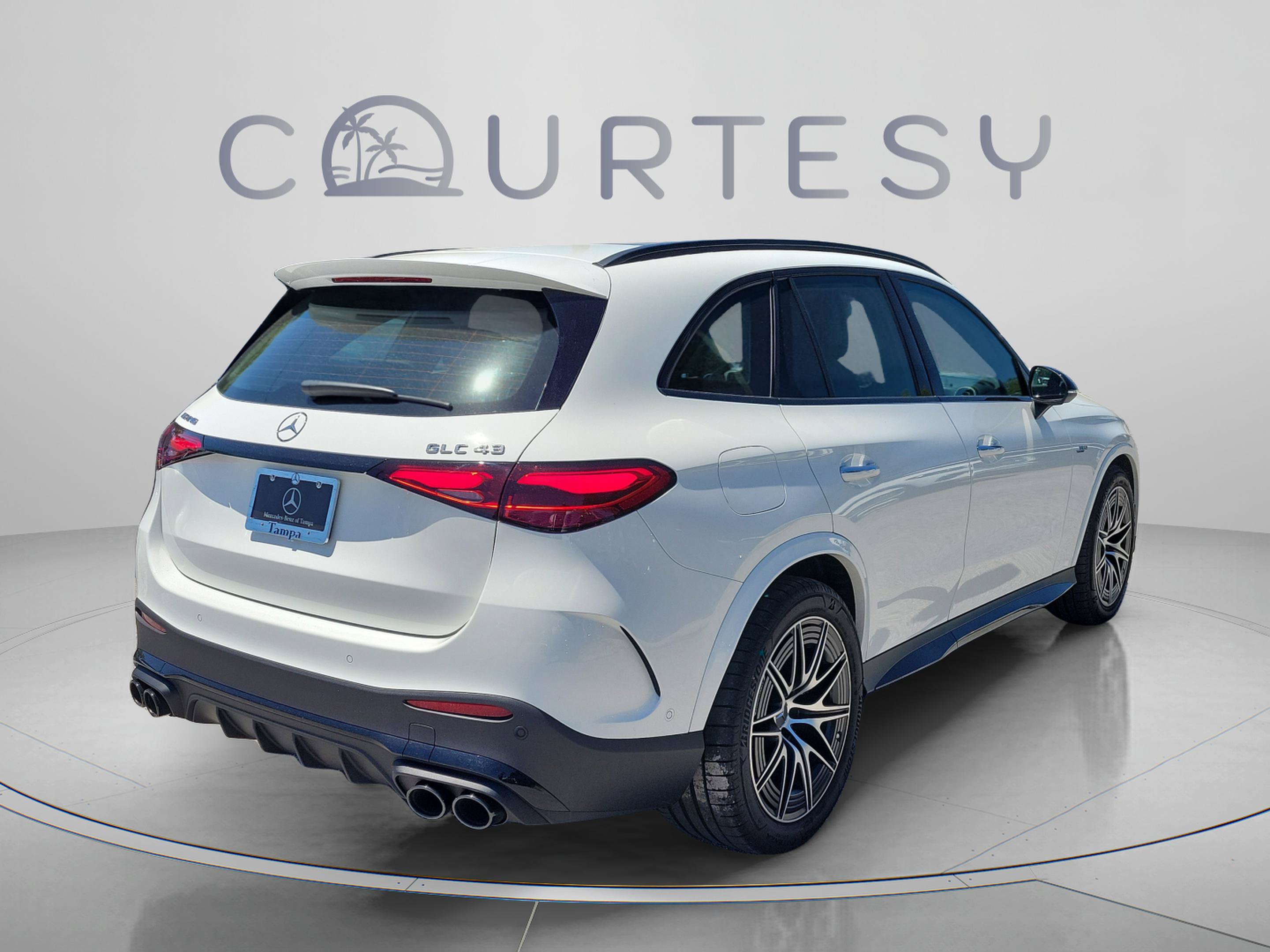 Certified 2026 Mercedes-Benz GLC 43 AMG 4MATIC image 3