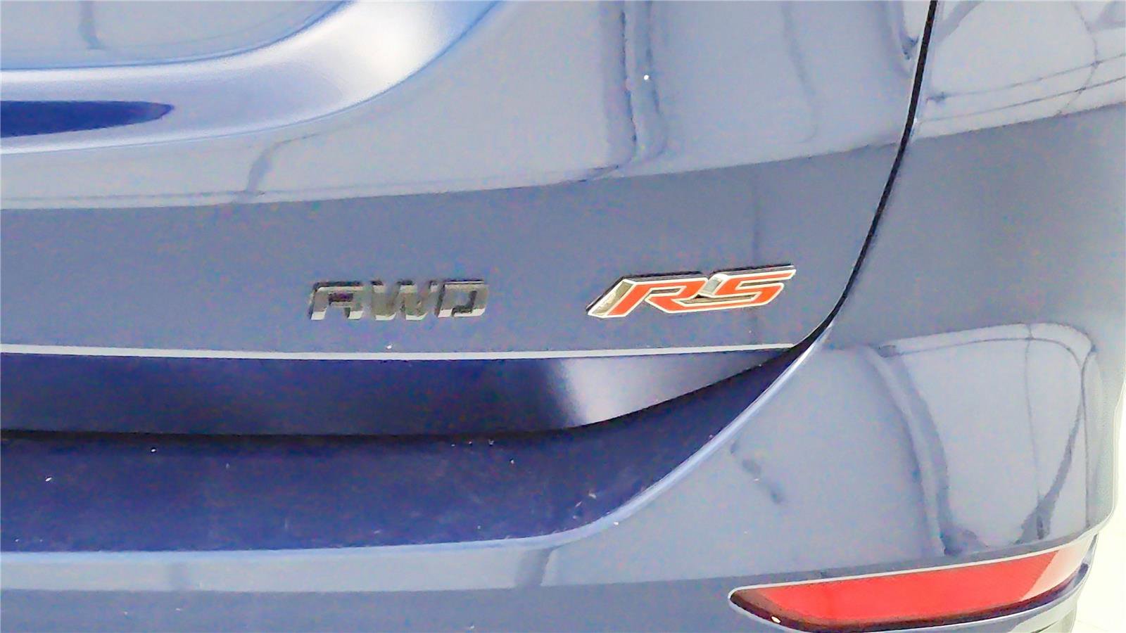 Used 2023 Chevrolet Equinox RS AWD/4WD image 26