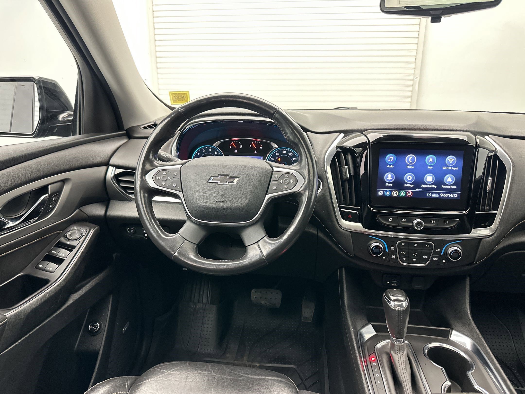 Used 2020 Chevrolet Traverse RS w/ LPO, Floor Liner Package image 27