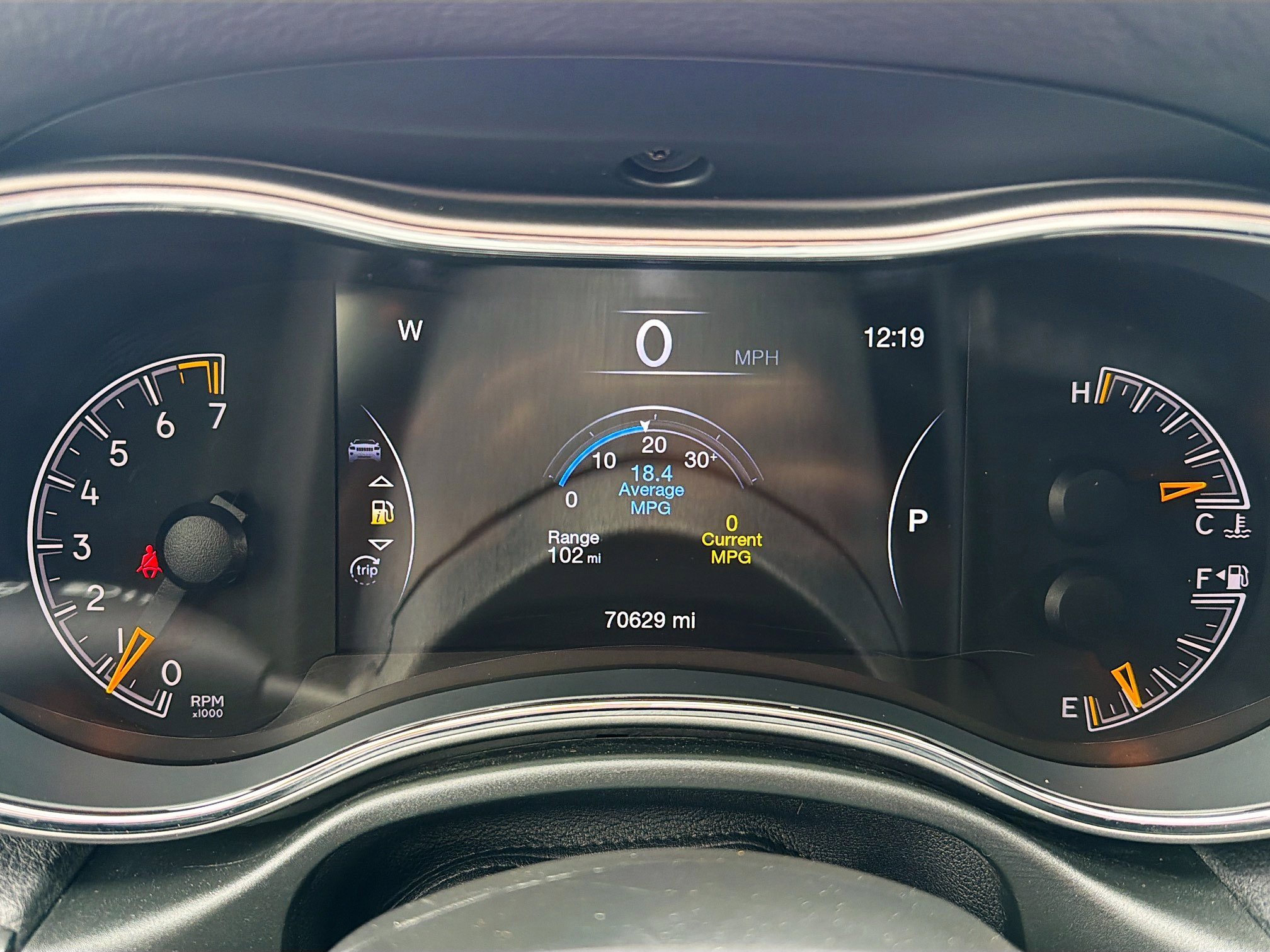 Used 2019 Jeep Grand Cherokee Altitude image 18