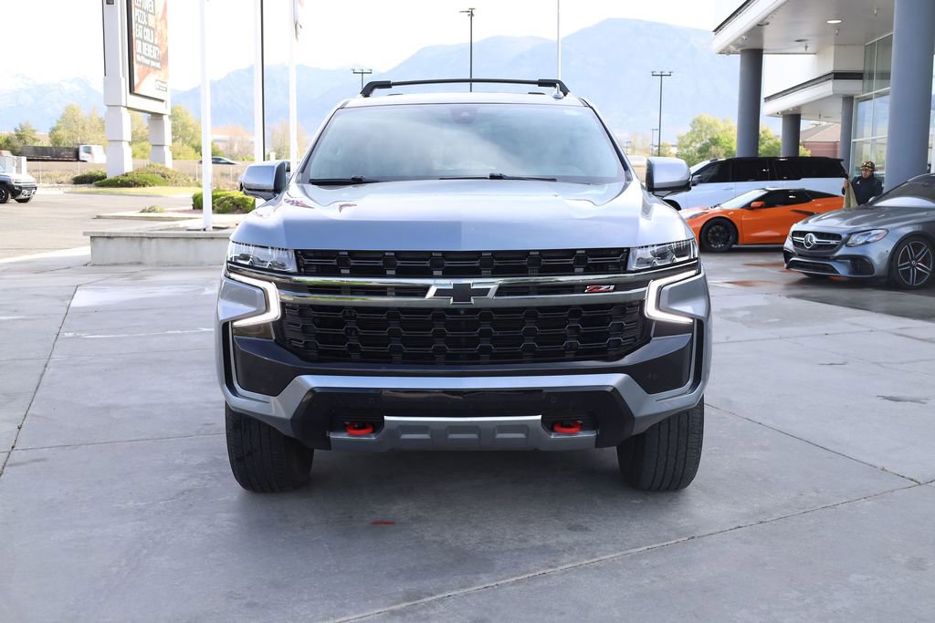 Used 2022 Chevrolet Suburban Z71 w/ Luxury Package AWD/4WD image 9