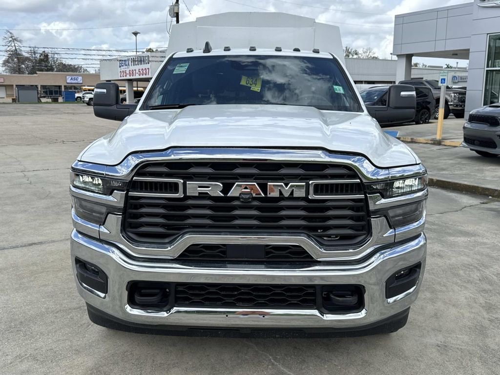 New 2026 RAM 3500 Tradesman AWD/4WD image 2