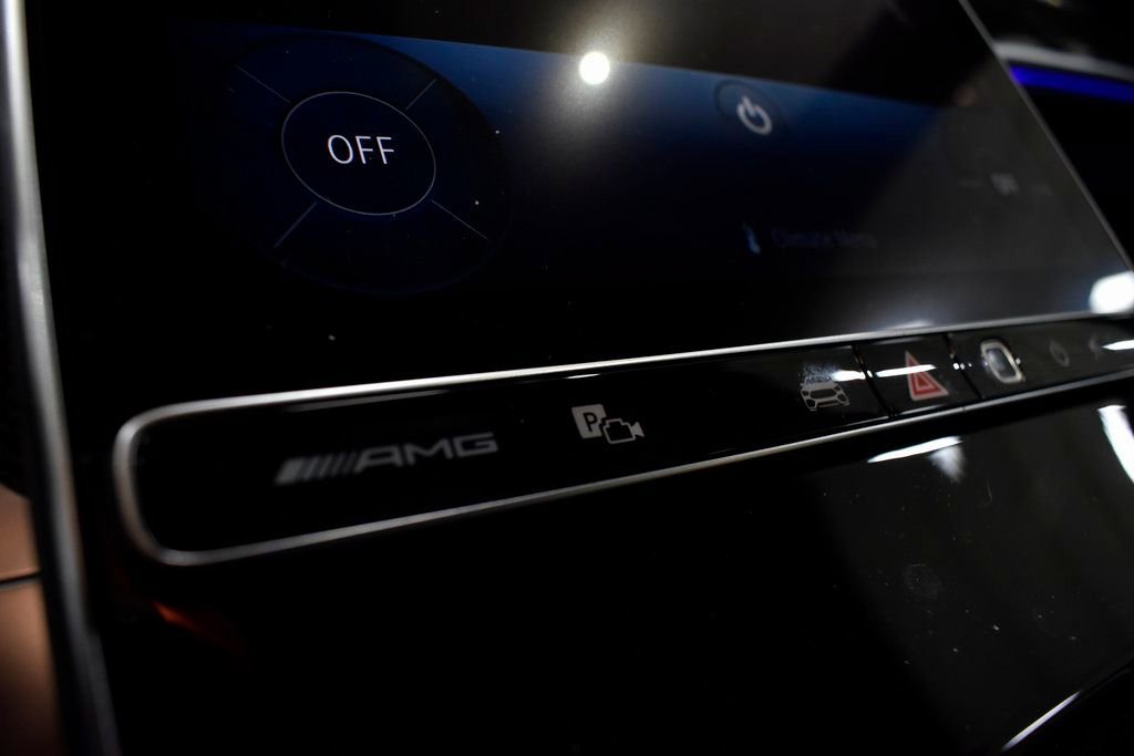 Certified 2024 Mercedes-Benz C 43 AMG 4MATIC Sedan image 41