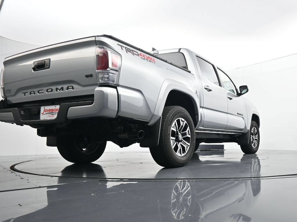 Used 2023 Toyota Tacoma TRD Sport AWD/4WD image 36