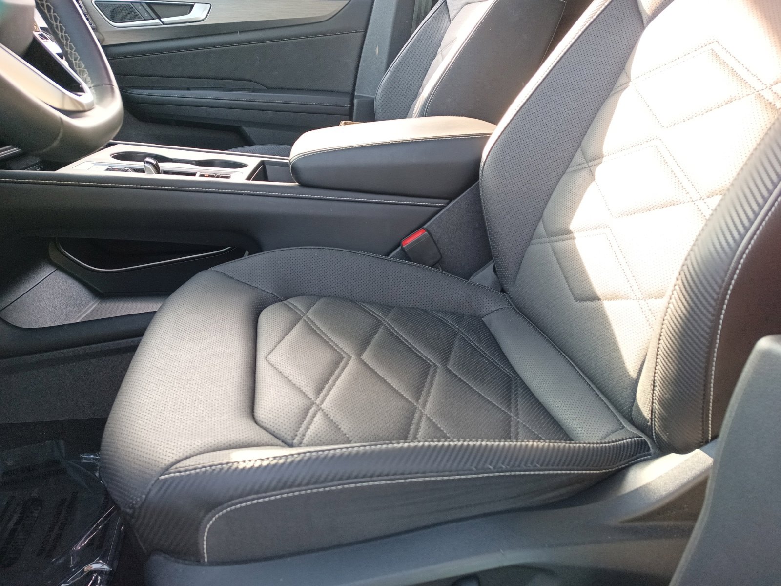 Used 2024 Volkswagen Atlas Cross Sport SE image 19