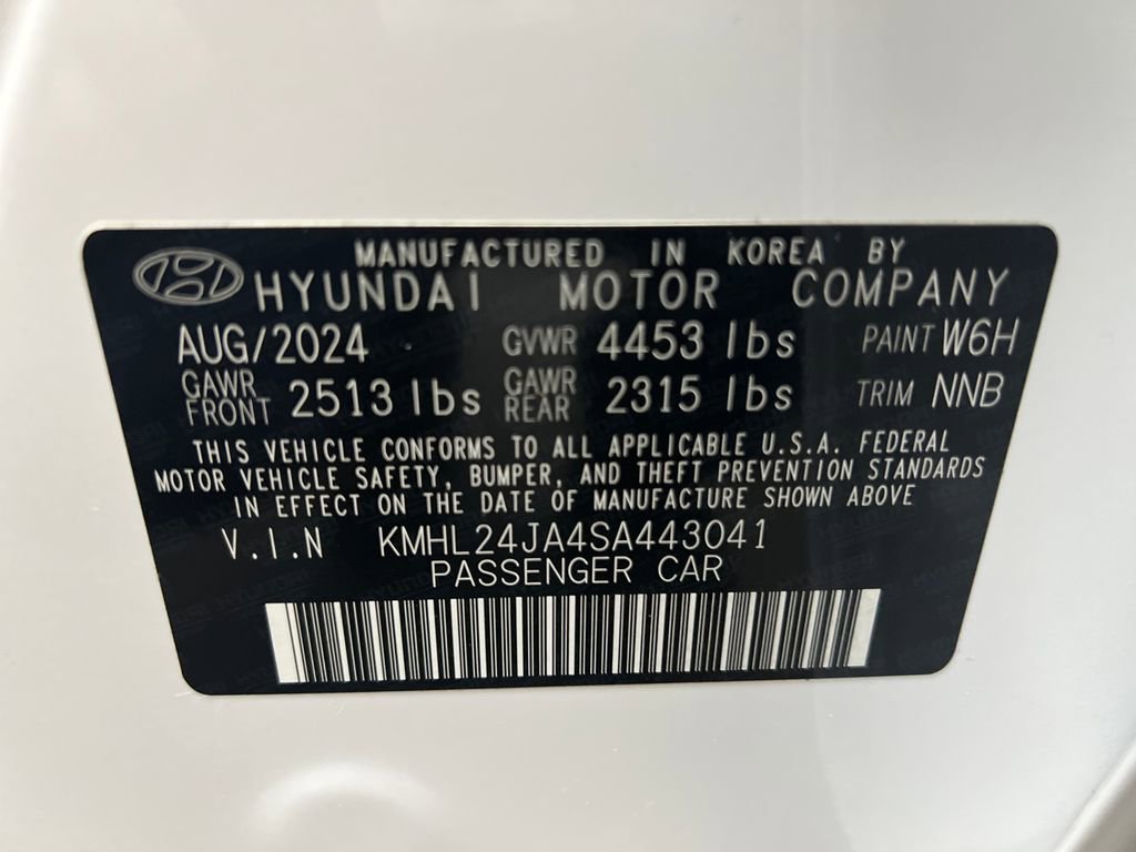 Used 2025 Hyundai Sonata SE FWD image 32