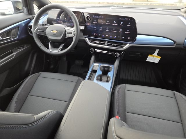 New 2026 Chevrolet Equinox EV LT image 28