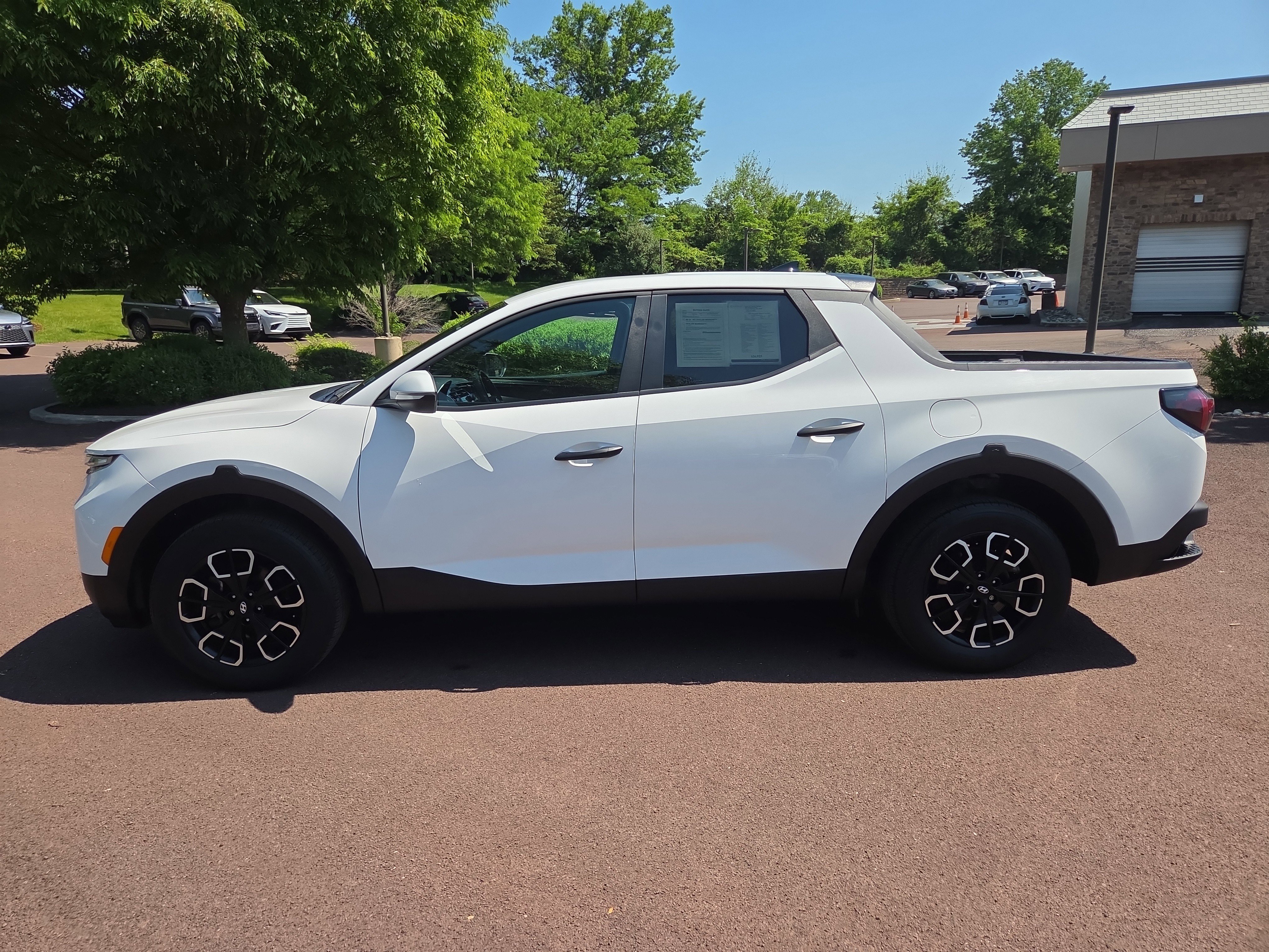 Used 2024 Hyundai Santa Cruz SEL AWD/4WD image 6