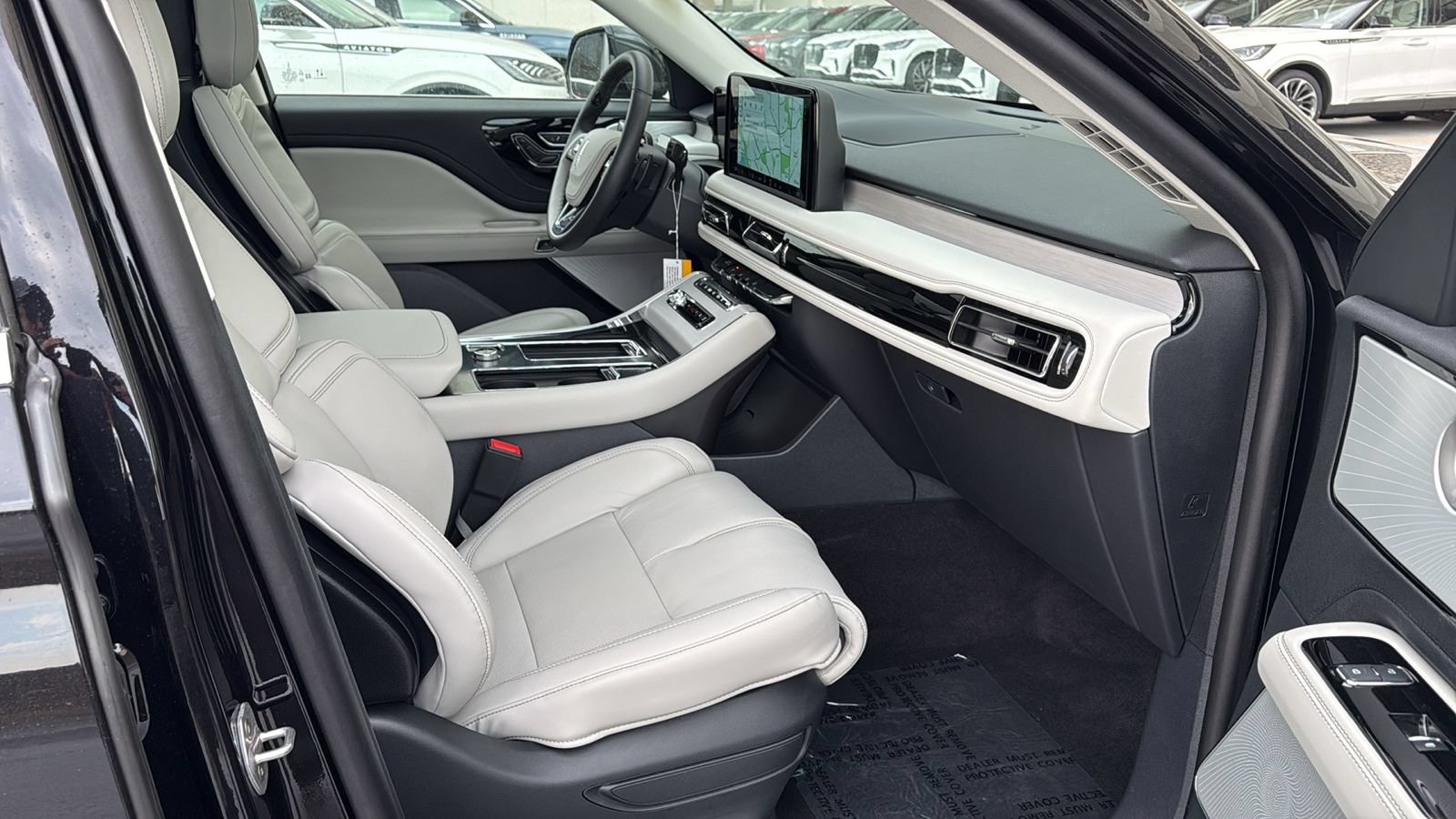 New 2025 Lincoln Aviator Reserve w/ Equipment Group 201A AWD/4WD image 7