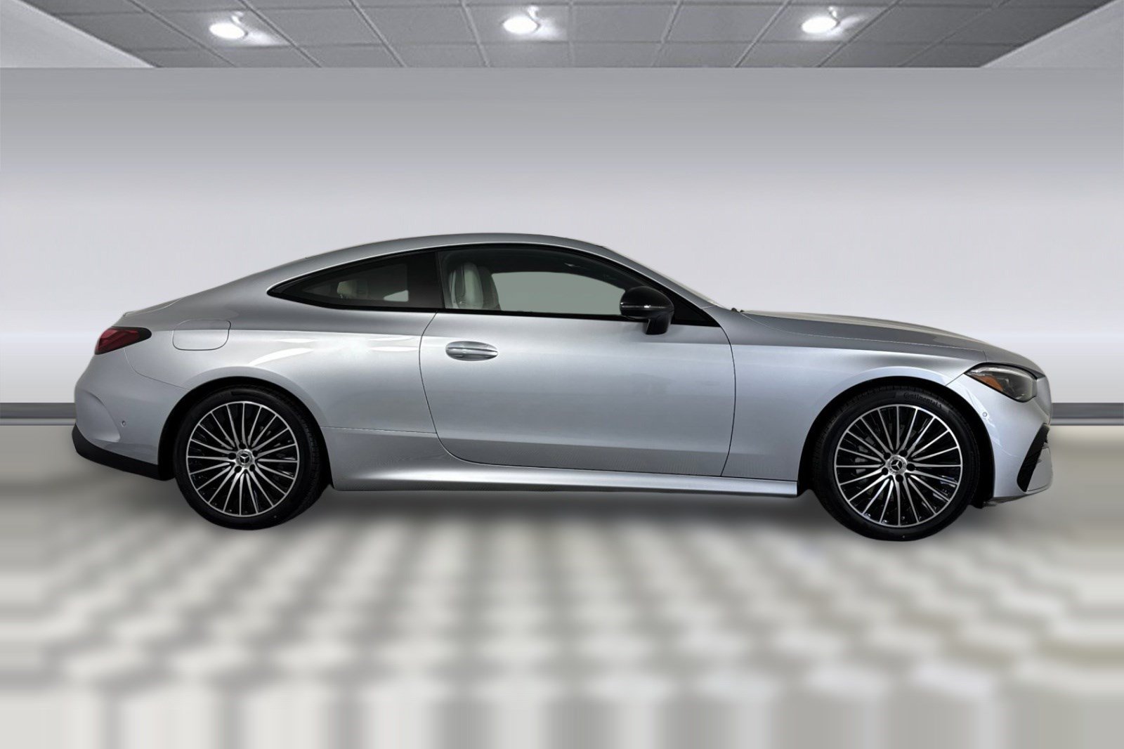 New 2026 Mercedes-Benz CLE 300 4MATIC Coupe image 8