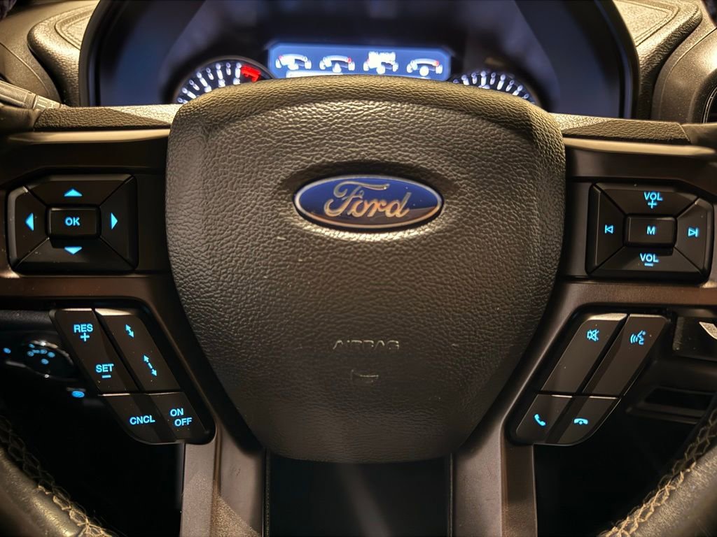 Used 2021 Ford Expedition Limited w/ Cargo Package image 20