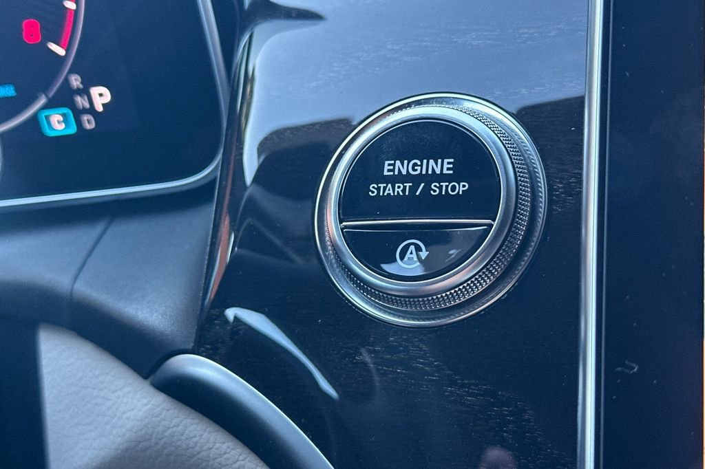 Certified 2026 Mercedes-Benz GLC 300 image 29