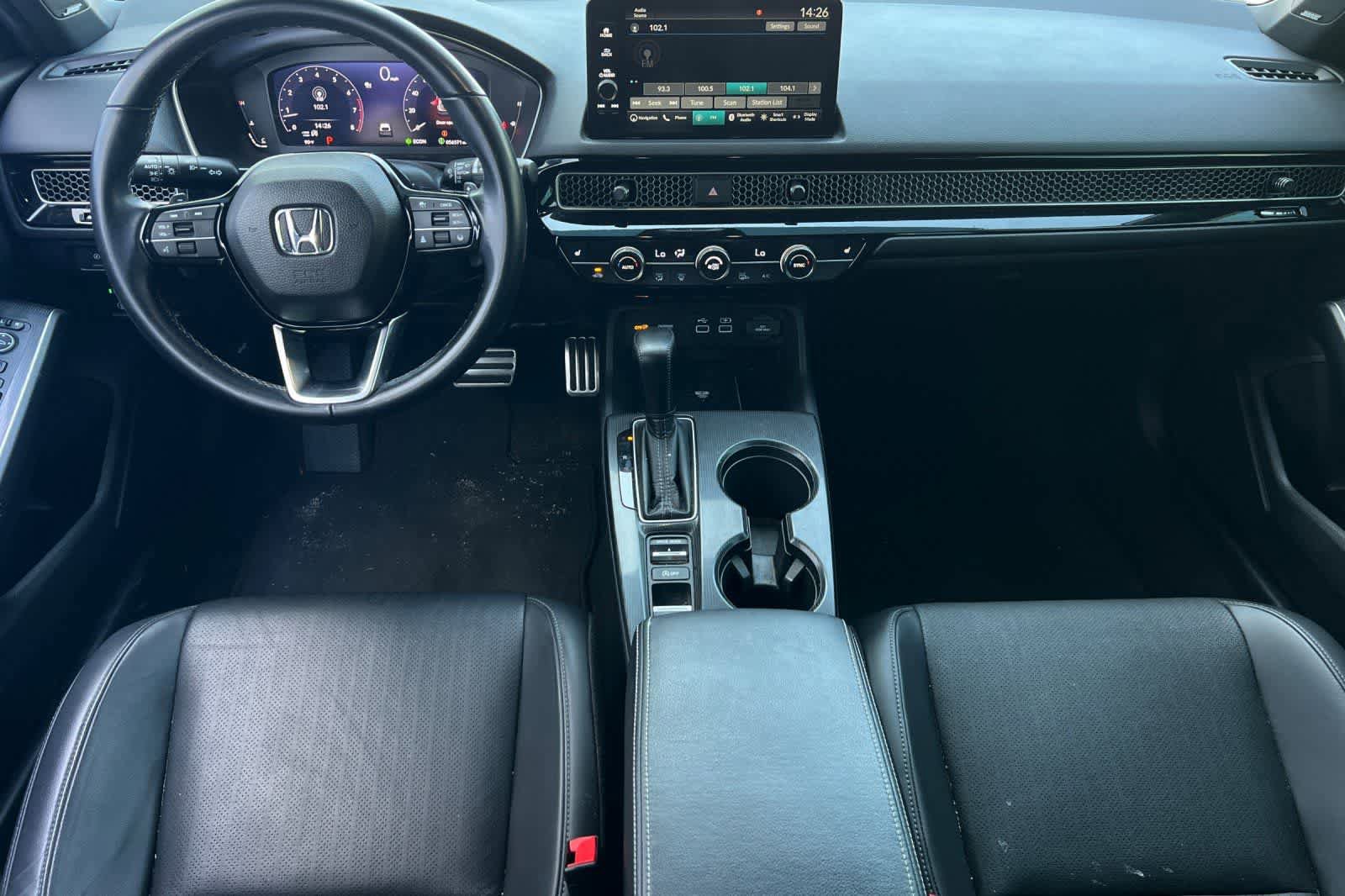 Used 2022 Honda Civic Sport Touring image 4