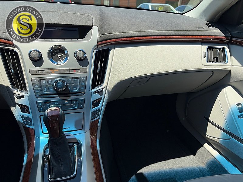 Used 2010 Cadillac CTS Performance w/ Performance Luxury Package RWD image 21