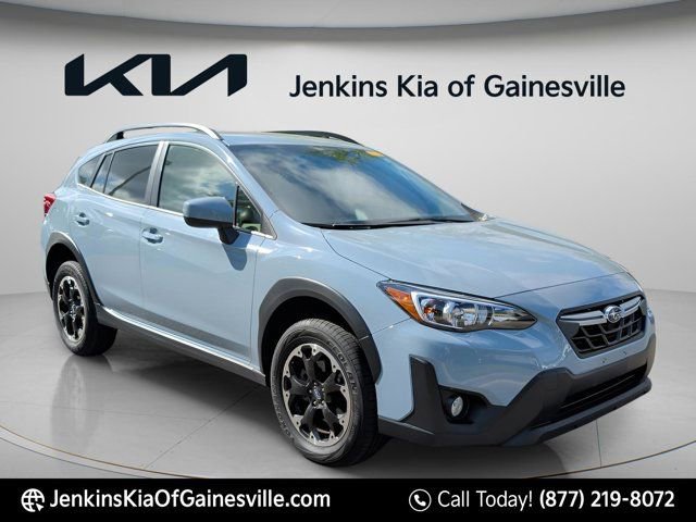 Used 2023 Subaru Crosstrek 2.0i Premium image 12