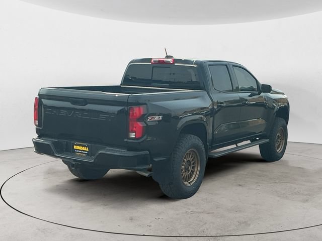 Used 2025 Chevrolet Colorado Z71 w/ Technology Package AWD/4WD image 6