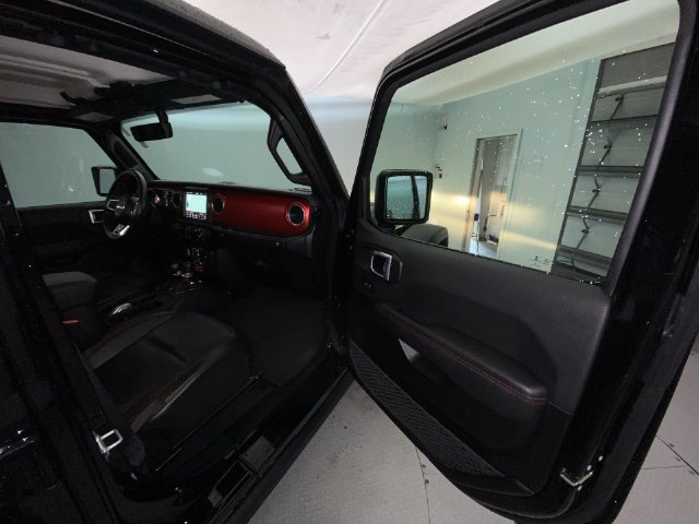 Used 2021 Jeep Wrangler Unlimited Rubicon AWD/4WD image 24