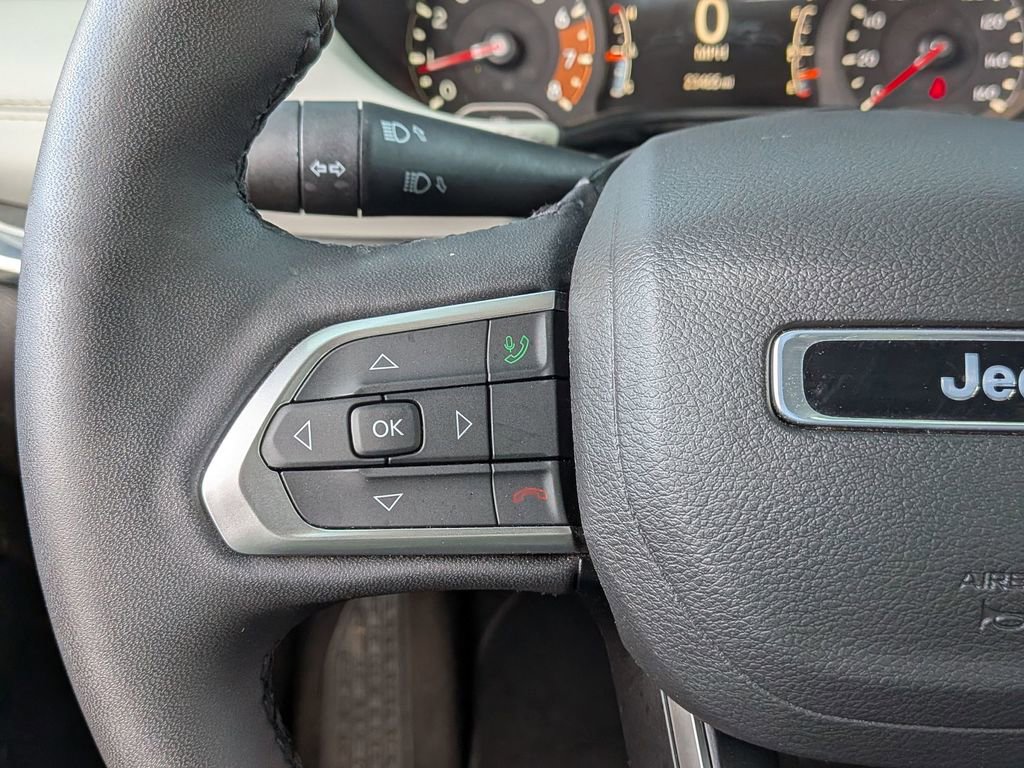 Used 2023 Jeep Compass Limited AWD/4WD image 19
