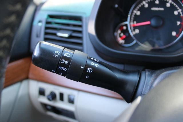 Used 2013 Subaru Outback 3.6R Limited w/ Moonroof Pkg image 27