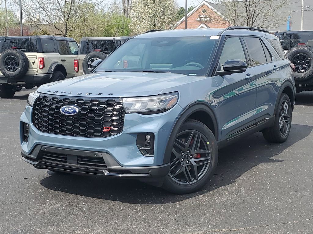 New 2026 Ford Explorer ST AWD/4WD image 1