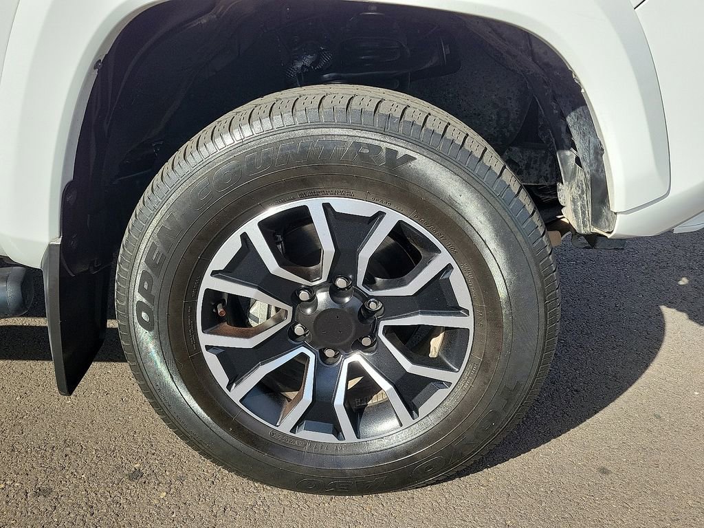 Used 2023 Toyota Tacoma TRD Sport image 7