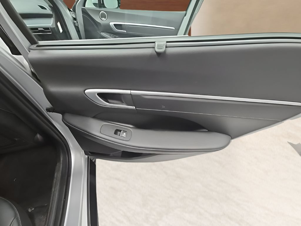 Certified 2024 Hyundai Sonata Limited FWD image 22