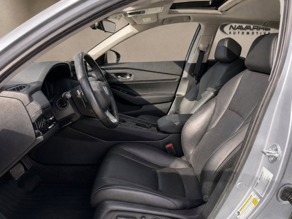 Used 2024 Honda Accord Touring image 11