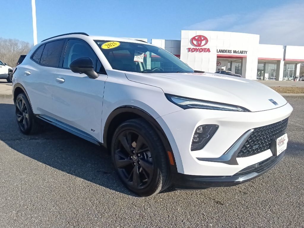 Used 2025 Buick Envision Sport Touring