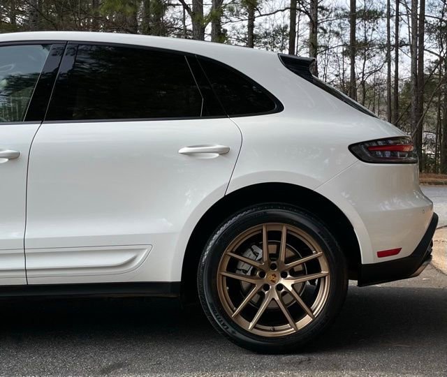 Used 2022 Porsche Macan Base image 5