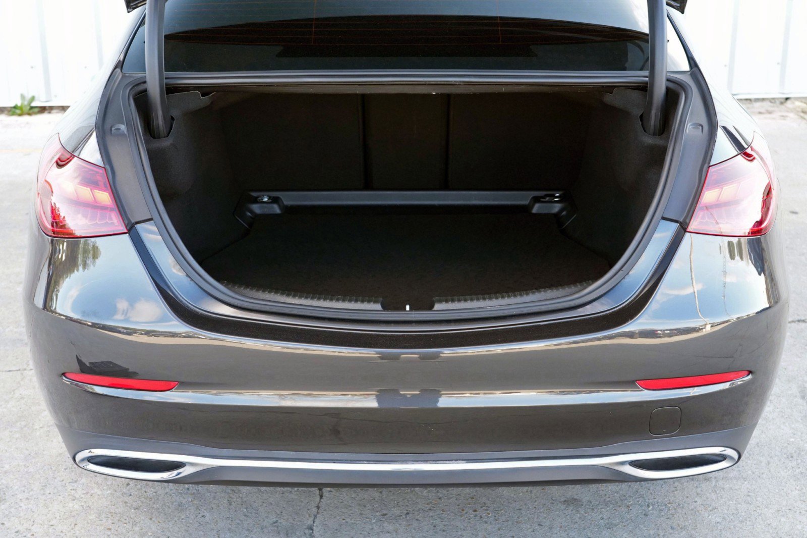 Used 2022 Mercedes-Benz C 300 Sedan image 9