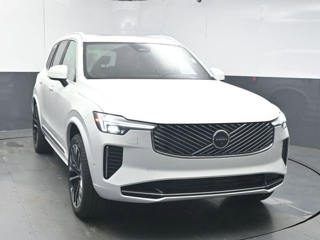 New 2026 Volvo XC90 T8 Plus w/ Protection Package Premier image 2