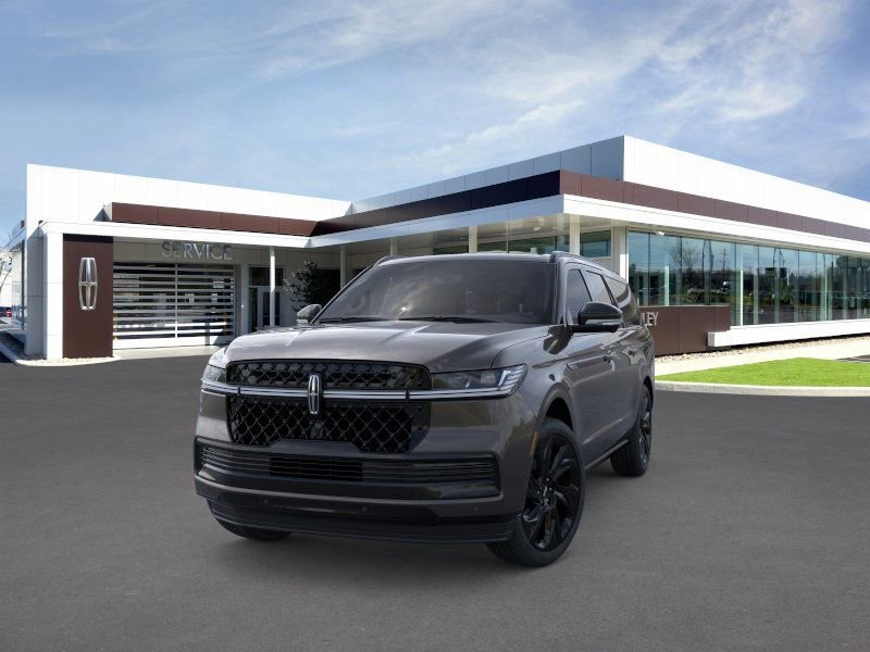 New 2026 Lincoln Navigator L Black Label AWD/4WD image 2