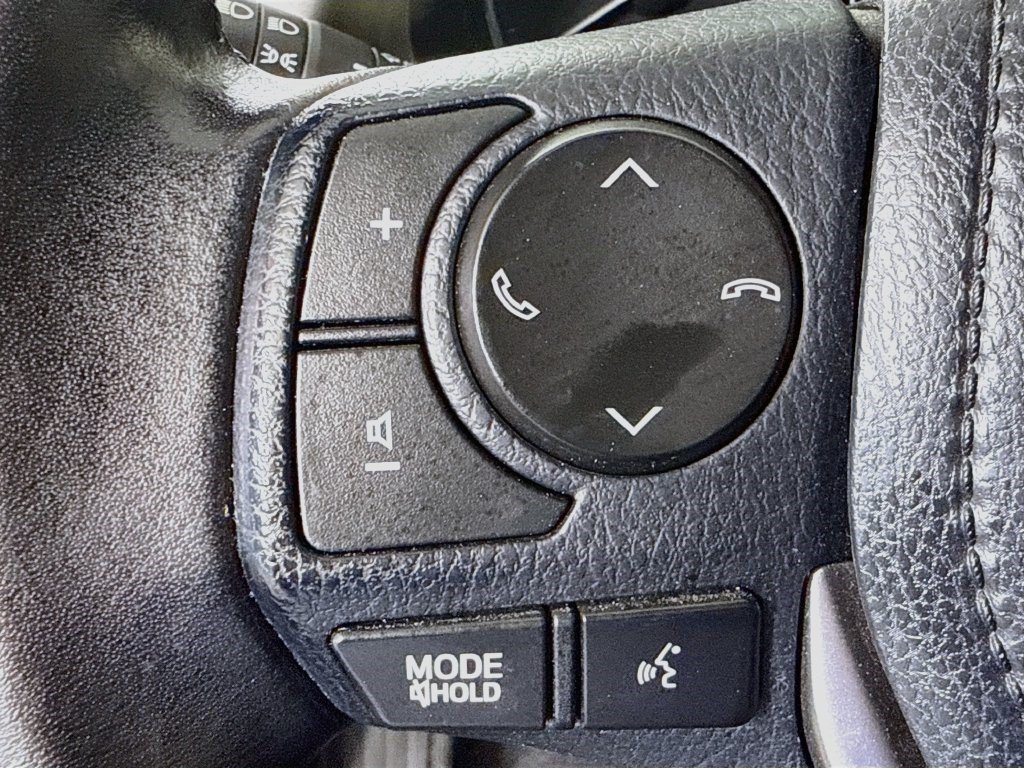 Used 2016 Toyota RAV4 Limited FWD image 13