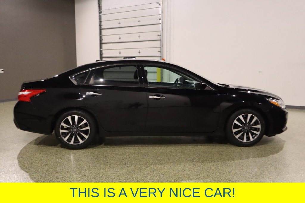 Used 2017 Nissan Altima 2.5 SV FWD image 11