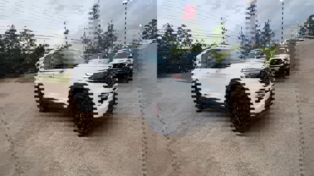 Used 2021 Ford Explorer ST w/ Equipment Group 401A image 8