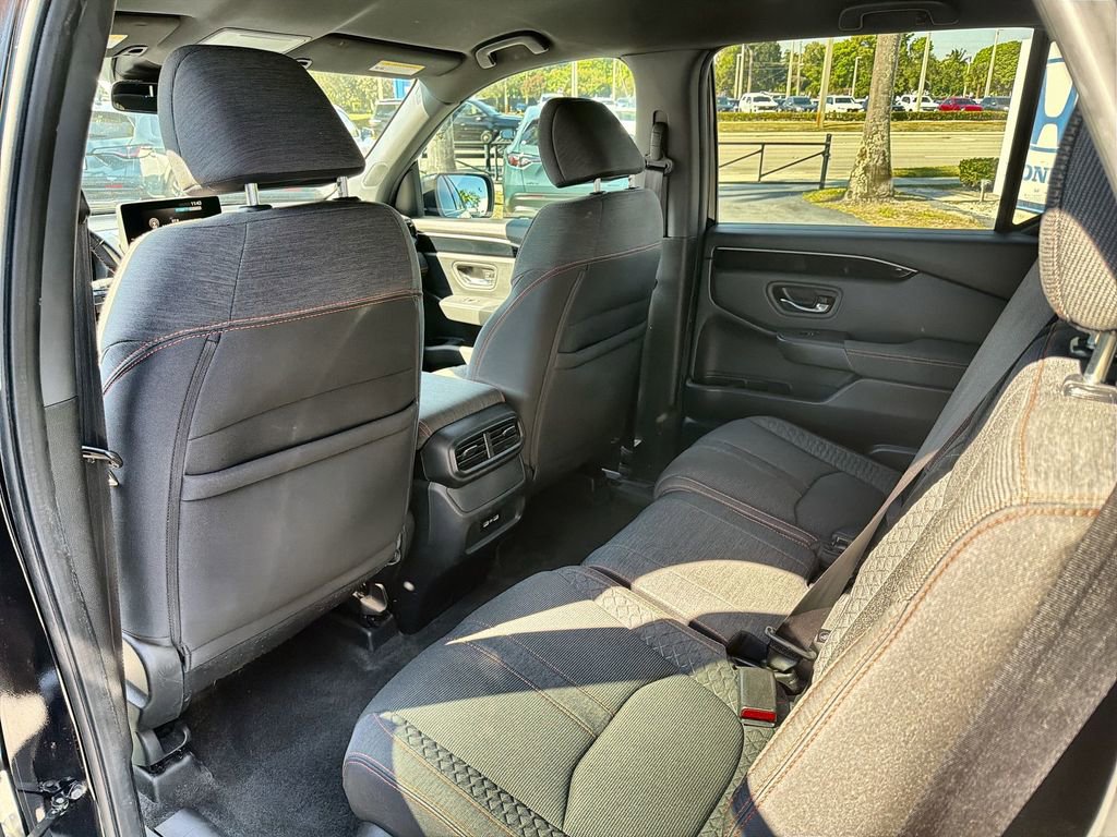 Certified 2023 Honda Pilot Sport image 26